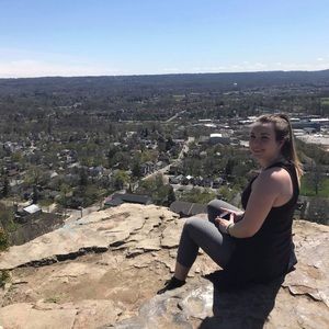 Meet your Posher, Leah